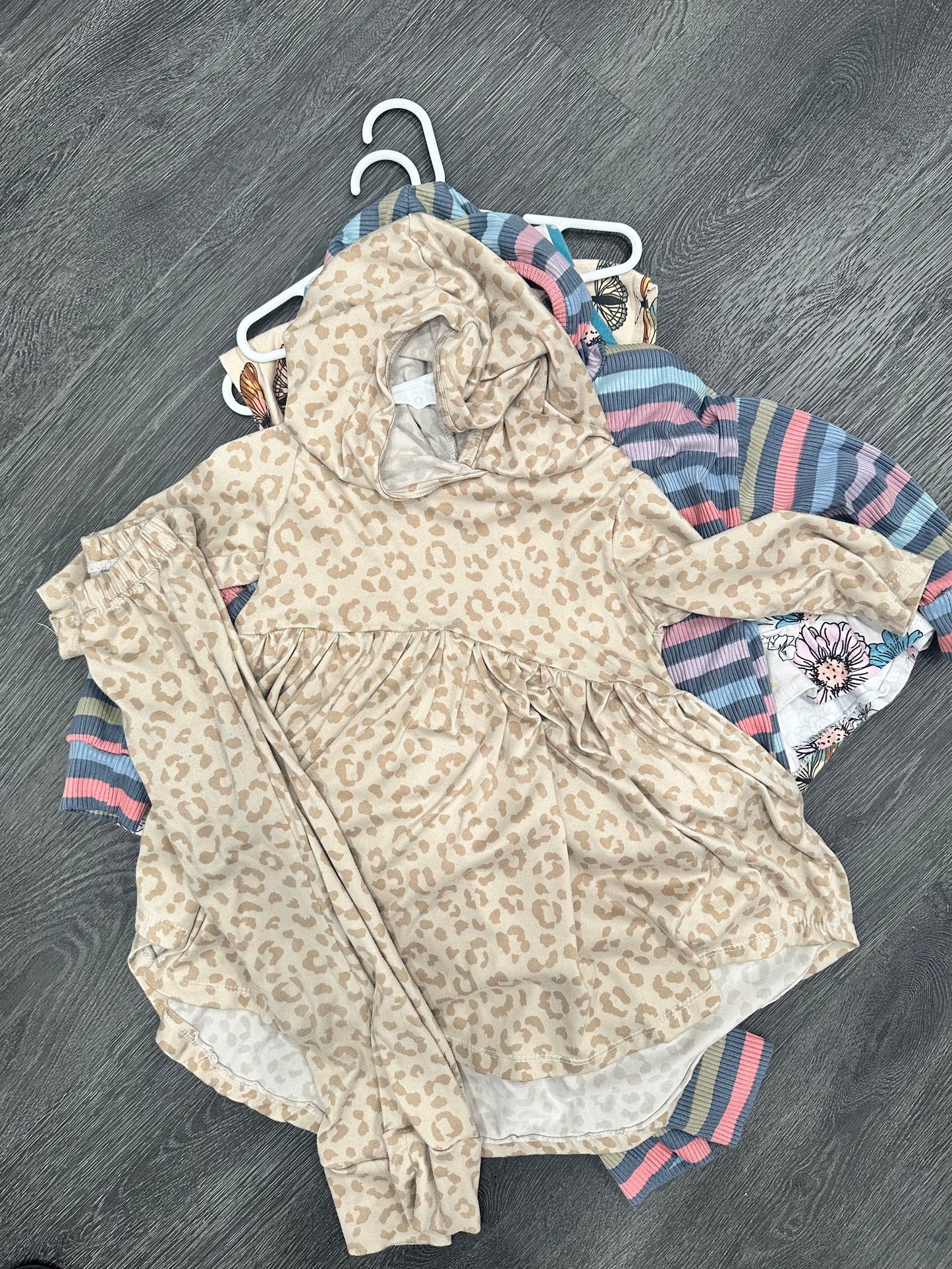 5t Peri+Co Leopard Set